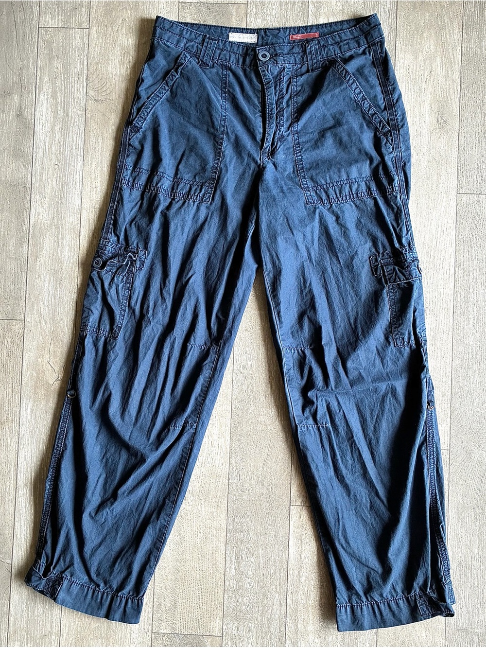 Pilcro by Anthropologie Navy blue lightweight utility cargo pants
Size: 25 waist
